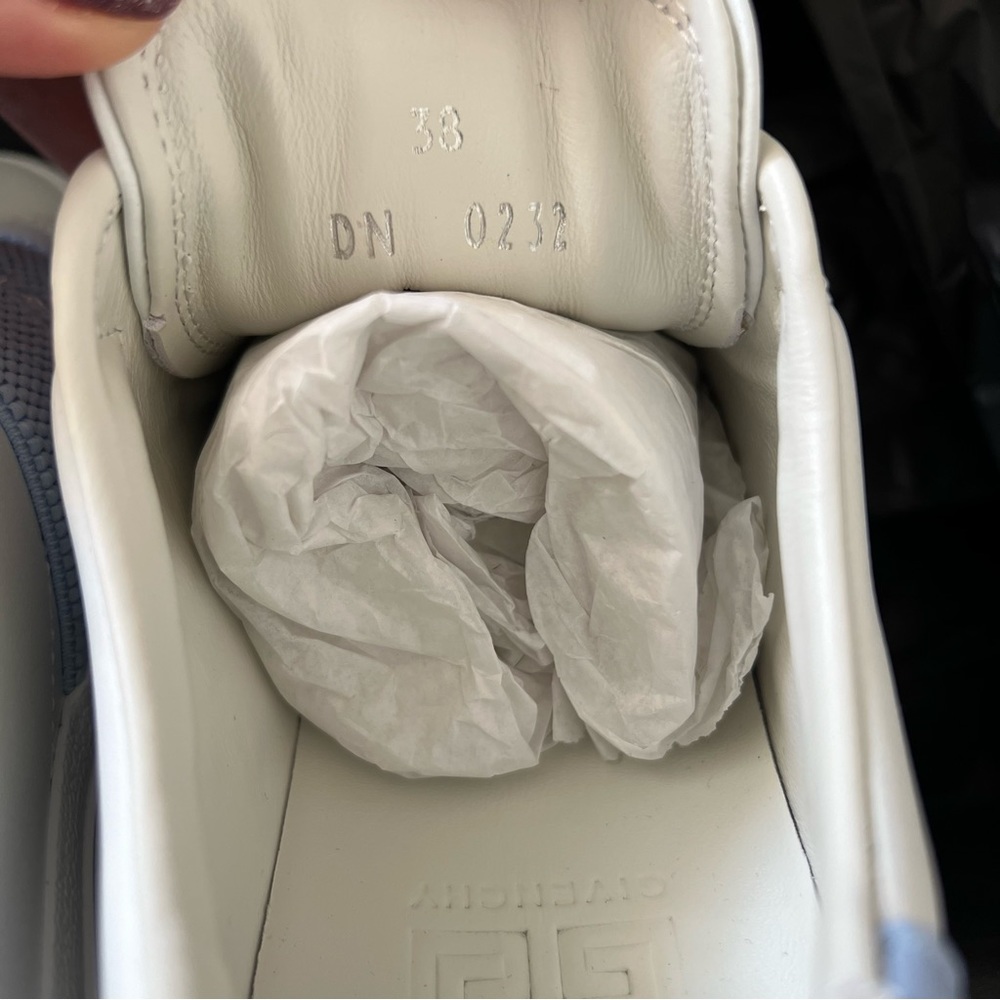 Givenchy City sport leather sneakers - Picture 6 of 7